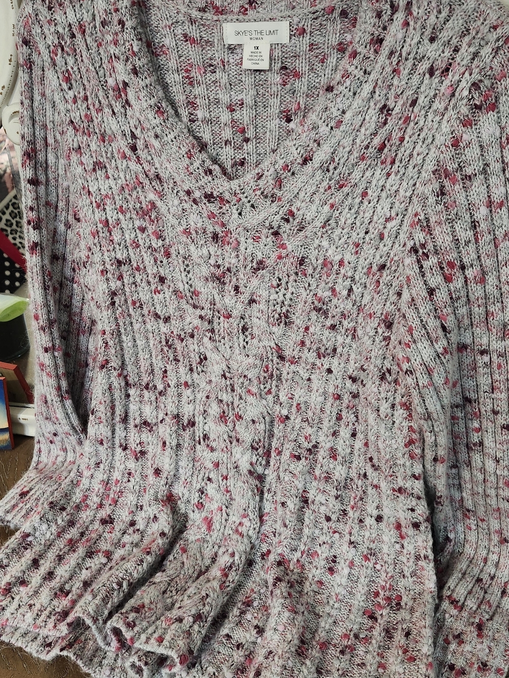 Skye's the Limit Light Gray V-Neck Sweater with Pink Speckle